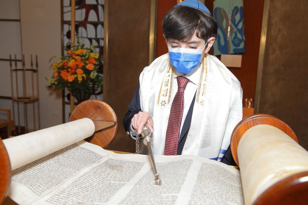 NoahSiegelBarMitzvah-020.JPG